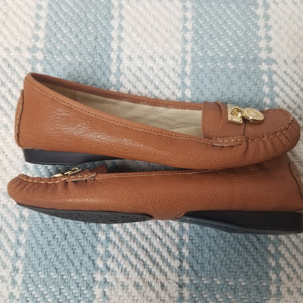 Michael Kors Leather Flats - Picture 6 of 9
